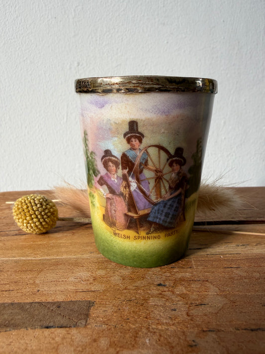 HEN BOT BACH CYMRAEG / Vintage miniature Welsh Spinning Party pot