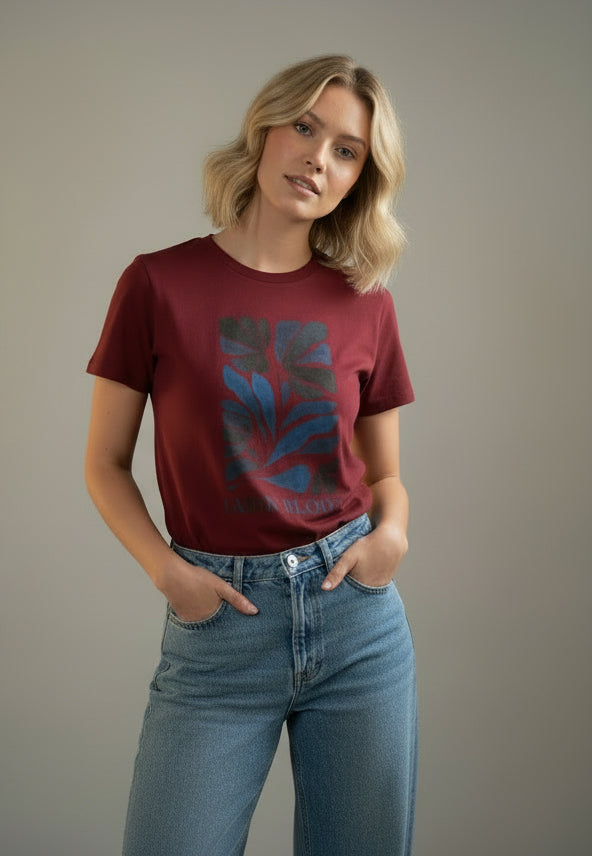 CRYS-T IAWN BLOD? Womens Organic fitted T-Shirt